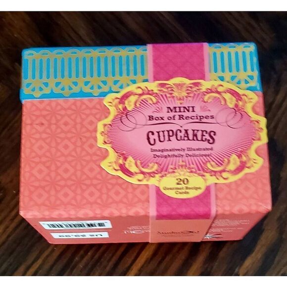 NIB STUDIO OH CUPCAKE AND ICING RECIPES - Picture 1 of 5